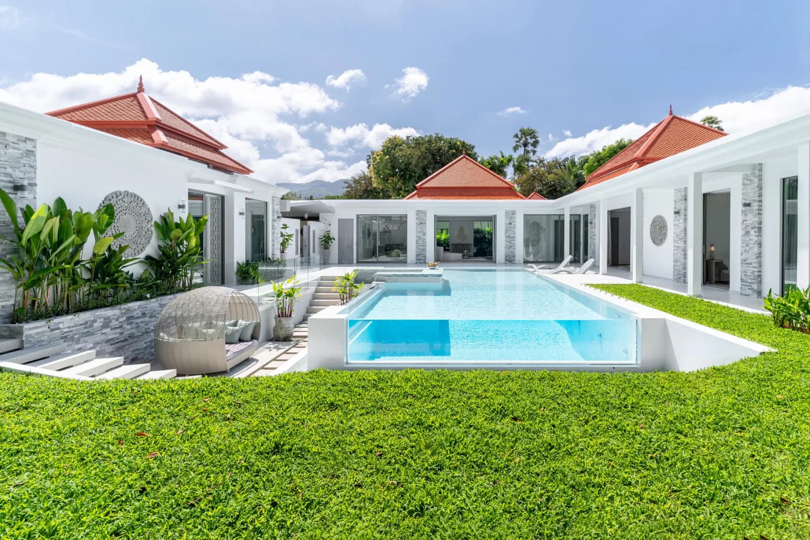 7 Sai Taan | Luxury Queen | 5 спален